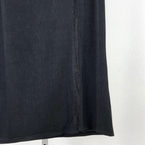 Free People - Picture 9 of 13